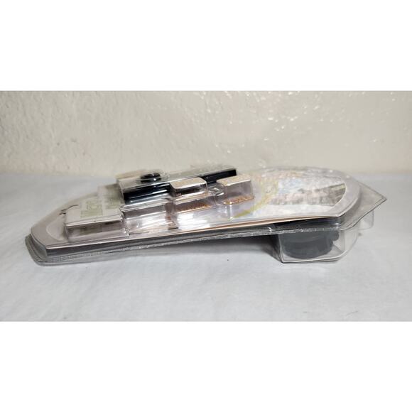 Digital Concepts Micro Digital Camera 2006 Brand New Sealed - Picture 7 of 8